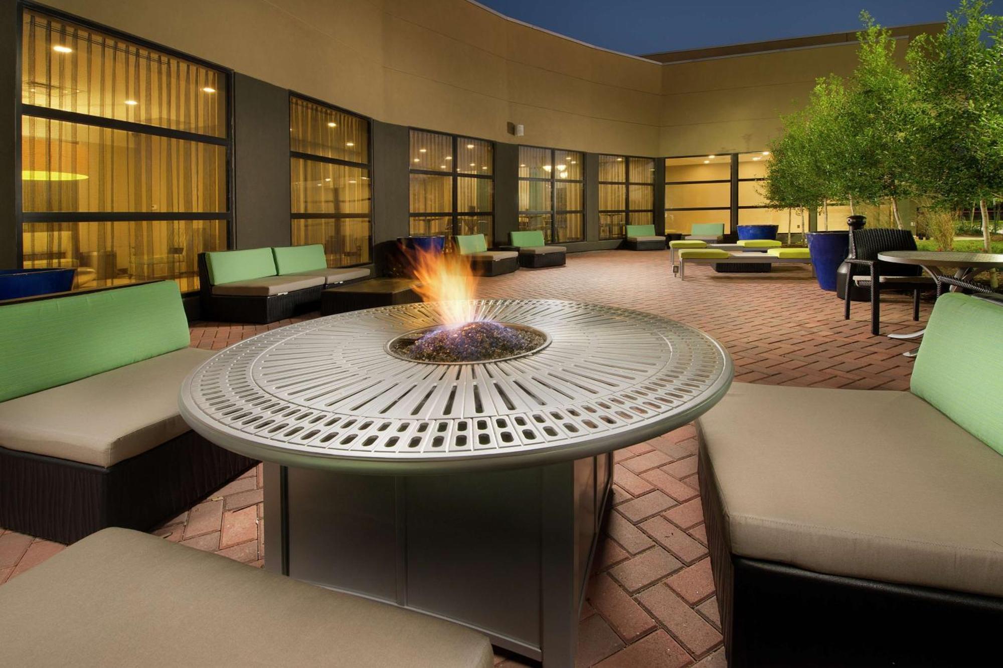 Hilton Garden Inn College Station Kültér fotó